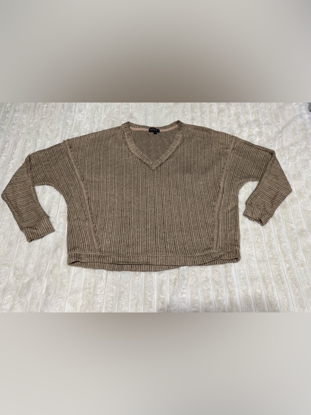 NWOT Eclipse Ribbed V-Neck Sweater in two-tone Brown - Picture 2 of 12